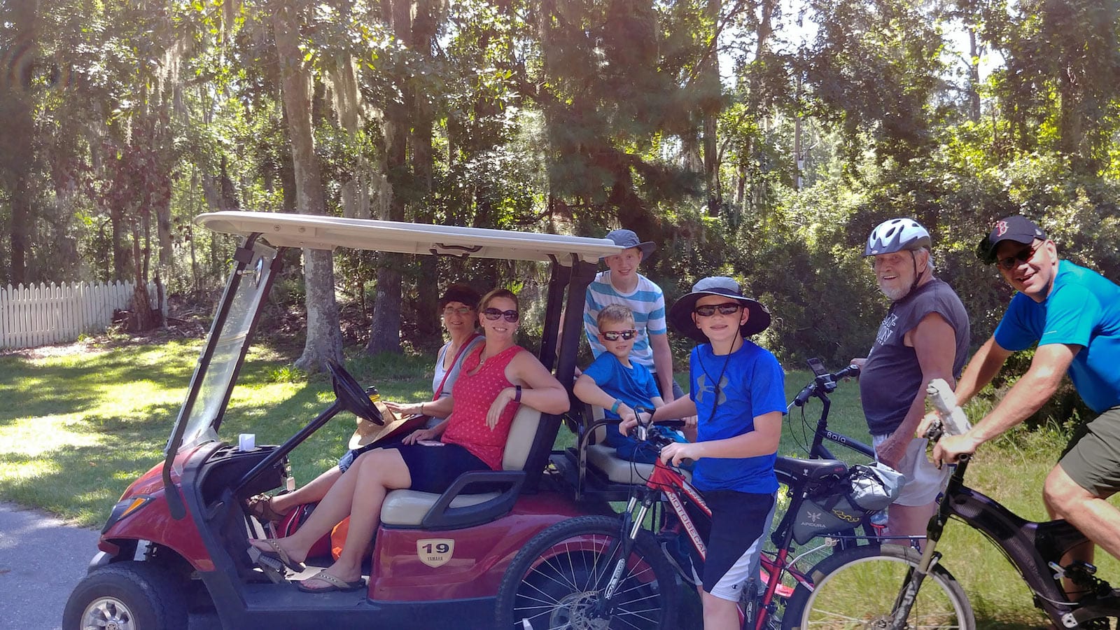 bannerhenshawfamily 1600x900